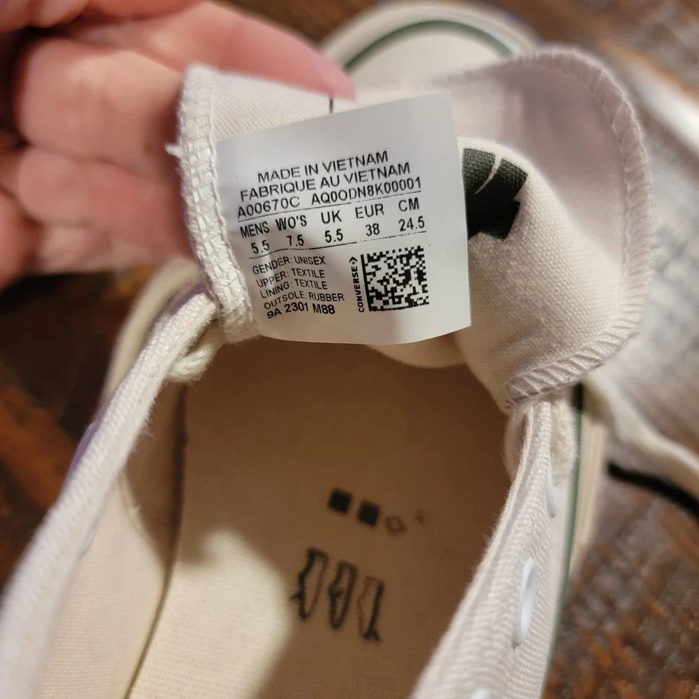 Converse Undefeated x Chuck 70 Mid Parchment Chive - A00670C Mens 5.5 Womens 7.5